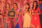 Pratyusha Banerjee, Anjum Farooki, Smita Bansal at Balika Vadhu 1000 episode bash in Mumbai on 14th May 2012 (76).JPG