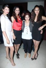Shonal Rawat, Nargis Fakhri at Teenu Arora album launch in Mumbai on 14th May 2012 (50).JPG