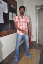 Prabhu Deva promotes Rowdy Rathore on DID L_il Masters in Mumbai on 15th May 2012 (8).JPG