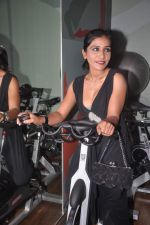 Nisha Yadav at Physemo Fitness Studios in Kotia Nirman, Behind Fun Republic, Andheri on 18th May 2012 (30).JPG