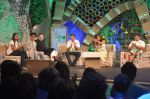 Priyanka Chopra, Cyrus Broacha, Shahrukh Khan at NDTV Greenathon in Yash Raj Studios on 20th May 2012 (188).JPG