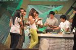 Priyanka Chopra, Shahrukh Khan at NDTV Greenathon in Yash Raj Studios on 20th May 2012 (175).JPG