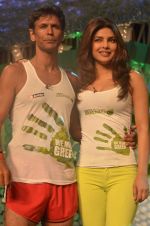 Priyanka Chopra, Milind Soman at NDTV Greenathon in Yash Raj Studios on 20th May 2012 (200).JPG