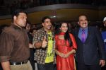 Dayanand Shetty,Akshay Kumar,Sonakshi Sinha,Shivaji Satyam promote Rowdy Rathore on the sets of CID in Kandivli, Mumbai on 22nd May 2012 (153).JPG