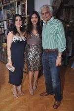 Nisha Jamwal at Nisha Jamwal_s birthday bash on 24th May 2012 (43).JPG