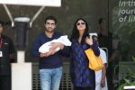Shilpa Shetty discharged with her baby on 25th May 2012 (11).JPG
