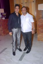 at Architect Manav Goyal cover success party in Four Seasons on 24th May 2012 (209).JPG