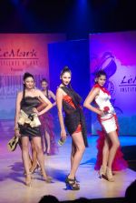 Model walk the ramp for Le Mark Institute fashion show in Mumbai on 27th May 2012 (13).JPG