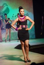 Model walk the ramp for Le Mark Institute fashion show in Mumbai on 27th May 2012 (130).JPG