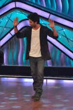 Shahid Kapoor on the sets of Lil Masters on 28th May 2012 (14).JPG