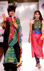 rohit verma & poonam patel on second day of Rajasthan Fashion Week at Jaipur Marriott on 25th May 2012.jpg