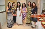 Nisha Jamwal at the diamond boutique GREECE launch by Zoya in Mumbai Store on 30th May 2012 (58).JPG