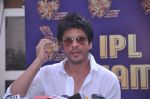 Shahrukh Khan interacts with media after KKR_s maiden IPL title on 30th May 2012 (85).JPG