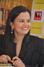  at Meghna Pant_s One and Half Wife book reading at crossword, Juhu, Mumbai on 1st June 20112 (14).JPG