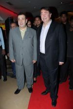 Randhir Kapoor, Rajiv Kapoor at Awara film premiere in PVR on 2nd May 2012 (10).JPG