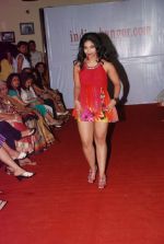 at Indian Hanger anniversary bash with Neeta Lulla fashion show in Mumbai on 2nd May 2012 (77).JPG