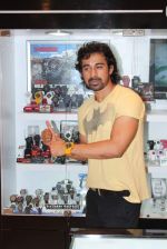 Ranvijay Singh promoted Casio watches in Oberoi Mall, Mumbai on 3rd June 2012 (23).JPG