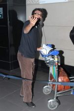 Dibakar Banerjee leave for IIFA to Singapore in International airport on 6th June 2012 (54).JPG