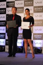 Kareena Kapoor Launches New range of Sony Vaio in J W Marriott on 6th June 2012 (25).JPG