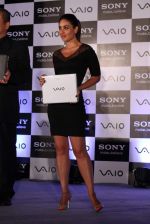 Kareena Kapoor Launches New range of Sony Vaio in J W Marriott on 6th June 2012 (33).JPG
