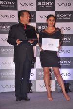 Kareena Kapoor Launches New range of Sony Vaio in J W Marriott on 6th June 2012 (4).JPG