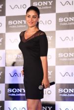 Kareena Kapoor Launches New range of Sony Vaio in J W Marriott on 6th June 2012 (45).JPG