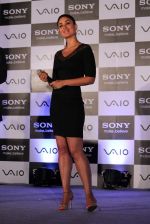 Kareena Kapoor Launches New range of Sony Vaio in J W Marriott on 6th June 2012 (47).JPG