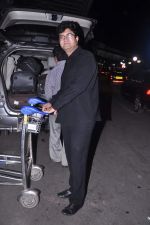 parsoon Joshi leave for IIFA to Singapore in International airport on 6th June 2012 (8).JPG