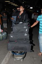 prateik Babbar leave for IIFA to Singapore in International airport on 6th June 2012 (89).JPG