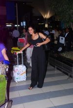 Nargis Fakhri return from IIFA Awards 2012 on 10th June 2012 (52).JPG