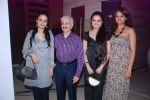 Padmini Kolhapure, Shivangi Kapoor, Tejaswini Kolhapure at the launch of Zumba Fitness Programme in India, Blue Sea, Worli, Mumbai on 12th June 2012 (117).JPG