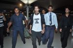 Shahid Kapoor return from Singapore after attending IIFA Awards in Mumbai on 12th June 2012 (38).JPG