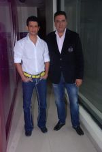 Sharman Joshi, Boman Irani promote Ferrari Ki Sawari at BIG fm, Andheri, Mumbai on 14th June 2012 (13).JPG