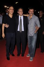 Vidhu Vinod Chopra, Rajkumar Hirani at Ferrari Ki Sawari premiere in Mumbai on 14th June 2012 (22).JPG