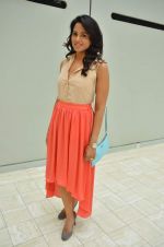 Sameera Reddy snapped shopping at Raffles in Singapore on 17th June 2012 (19).JPG