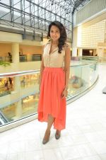 Sameera Reddy snapped shopping at Raffles in Singapore on 17th June 2012 (9).JPG