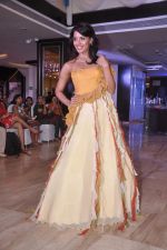 Deepti Gujral at Tanishq launches Ganga collection in Andheri, Mumbai on 19th June 2012 (6).JPG