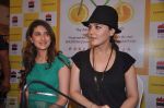 Preity Zinta launches pooja Makhija_s book Eat Delete in Crossword, Mumbai on 20th June 2012 (20).JPG