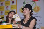 Preity Zinta launches pooja Makhija_s book Eat Delete in Crossword, Mumbai on 20th June 2012 (26).JPG