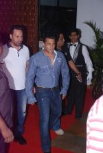 Salman Khan at Prem Chopra_s bash for the success of Sharman Joshi_s film Ferrari Ki Sawaari on 20th June  2012 (49).JPG
