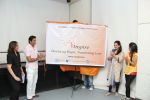 Anup Soni and Juhi Babbar at the launch of vinspire workshop for parents, teachers and teenagers in Juhu, Mumbai on 23rd June 2012 (33).jpeg
