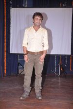 Rajpal Yadav spend time with cancer patients in Mahalaxmi on 24th June 2012 (82).JPG