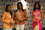 Sushmita sen,Himangini Singh Yadu unveils pooja makhija_s book Eat Delete in Delhi on 26th June 2012 (4).jpg