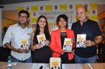 Aditi Rao Hydari, Anupam Kher, Ken Ghosh at the book launch of Komal Mehta in Crossword, Mumbai on 28th June 2012 (42).JPG