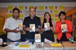 Aditi Rao Hydari, Anupam Kher, Ken Ghosh at the book launch of Komal Mehta in Crossword, Mumbai on 28th June 2012 (44).JPG