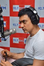 Aamir Khan in Kolhapuris at BIG fm for Satayamev Jayate first hand reactions on 29th June 2012 (17).JPG