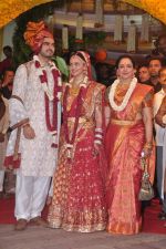 Esha Deol, Bharat Takhtani, Hema Malini at Esha Deol_s wedding in Iskcon Temple on 29th June 2012 (278).JPG