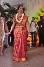 Hema Malini at Esha Deol_s wedding in Iskcon Temple on 29th June 2012 (258).JPG