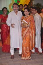 Vinod Khanna at Esha Deol_s wedding in Iskcon Temple on 29th June 2012 (163).JPG
