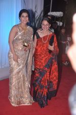 Kajol, Tanuja at Esha Deol_s wedding reception in five-star hotel,Mumbai on 30th June 2012 (98).JPG